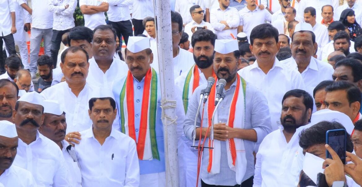 Revanth Reddy Sensational comments on KCR and Modi