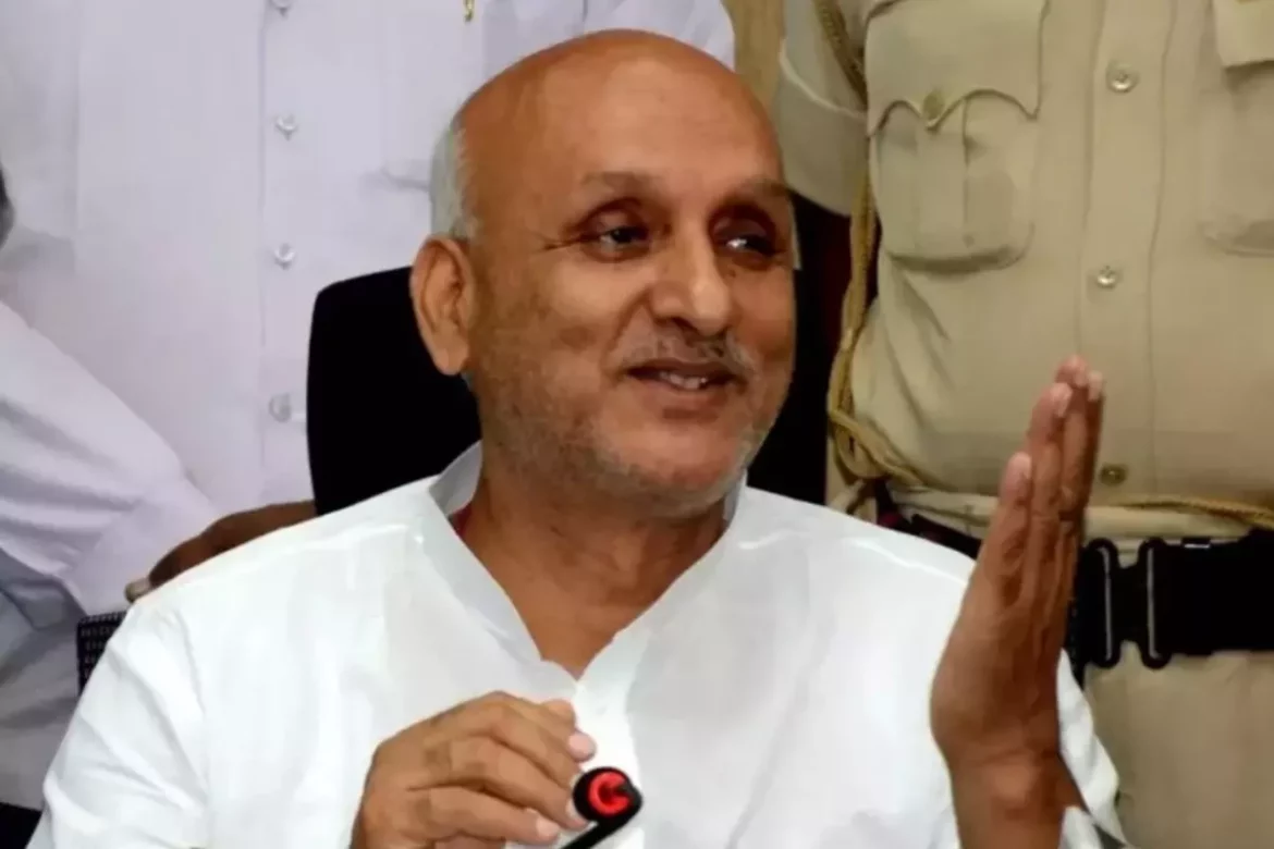 Bihar minister compares Ramcharitmanas to cyanide