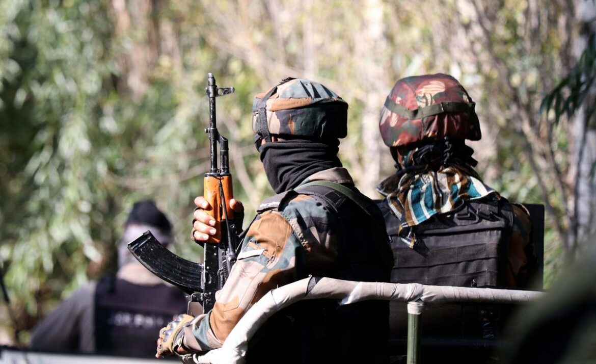 In Dense Kashmir Forest Anti-Terror Op Drags On For Over 100 Hours