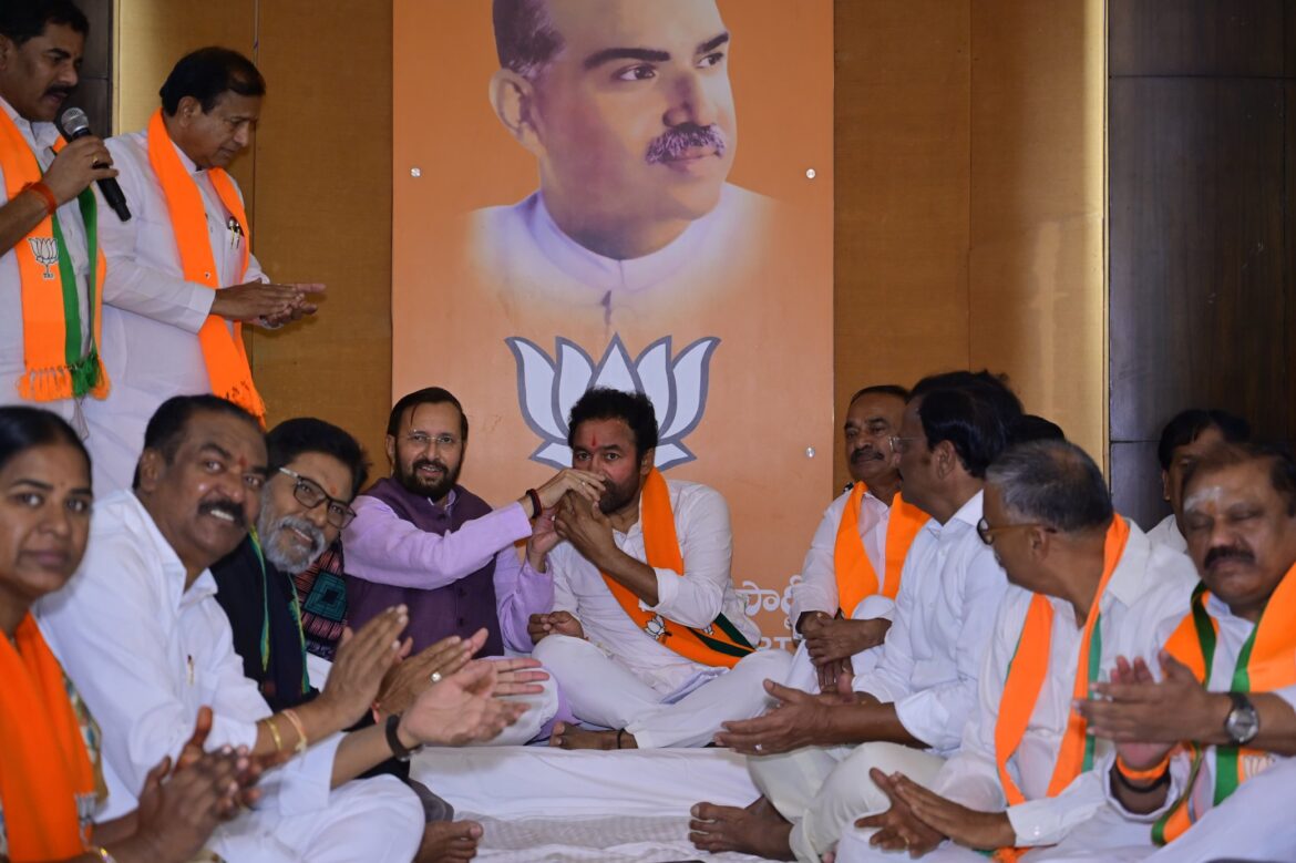 kishan-reddy-ends-deeksha-at-bjp-state-office