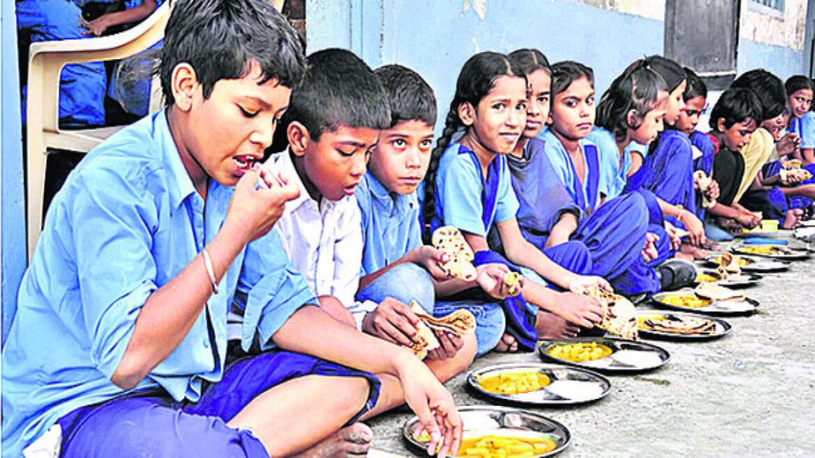 Breakfast Scheme For School Kids in Telangana