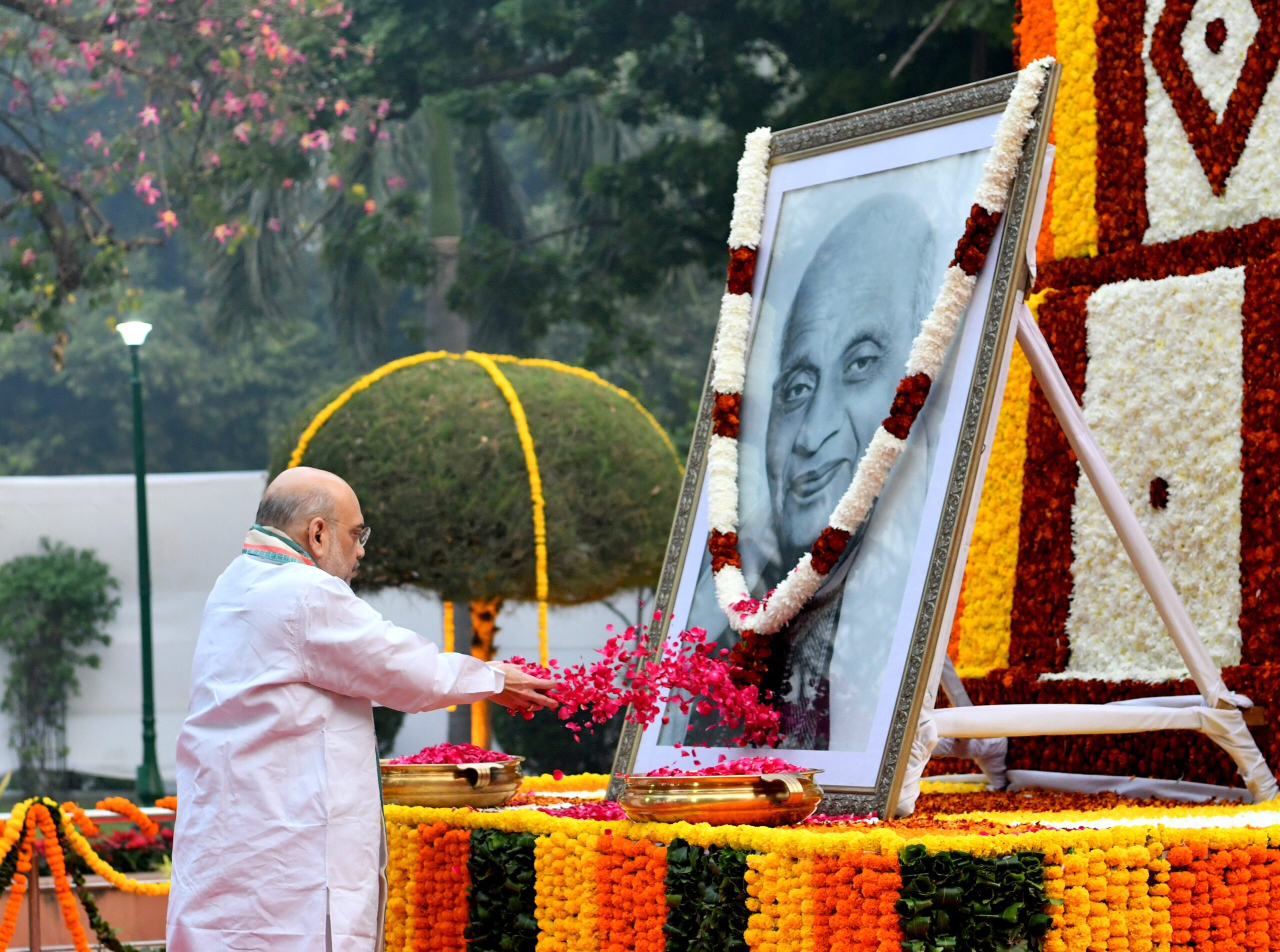 amit shah tribute to Sardar Patel on birth anniversary