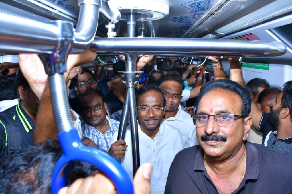 bjp-leader-gajjala-yoganand-on-chandrababu