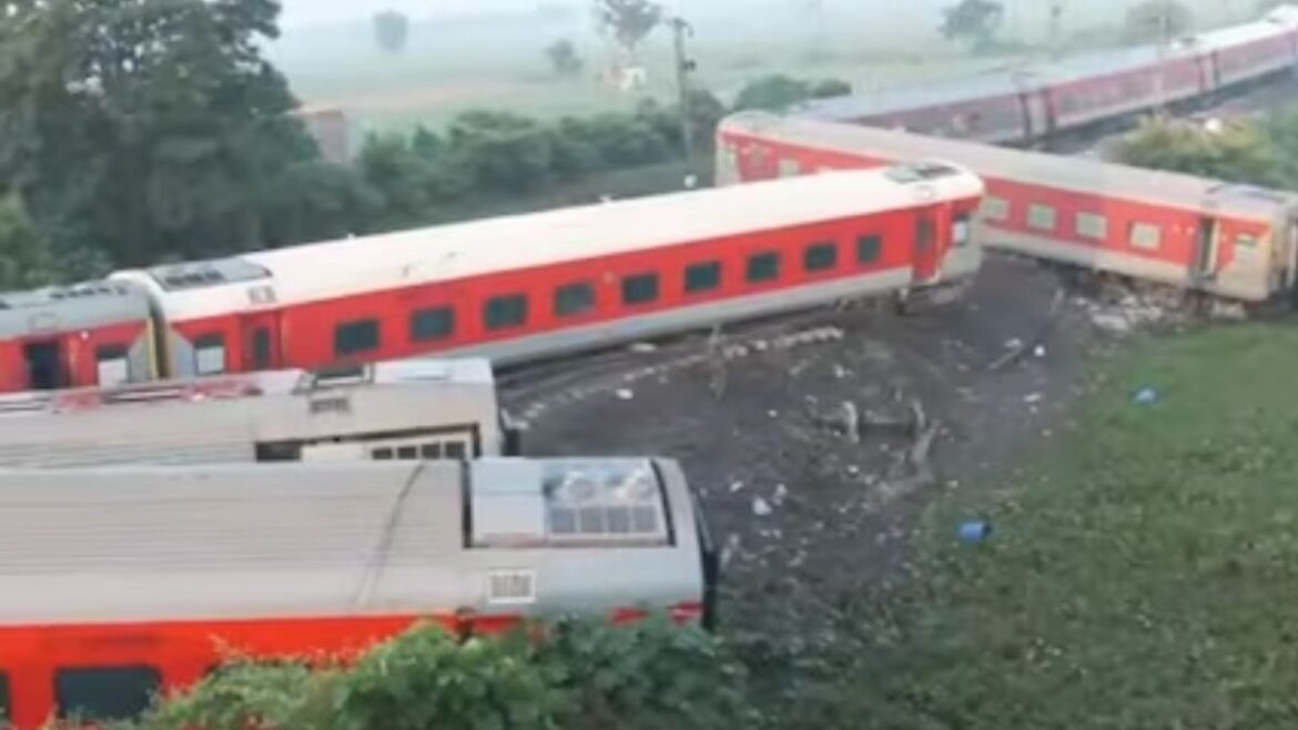 4 dead 70 injured after North East Express derails in Bihar 21 trains diverted