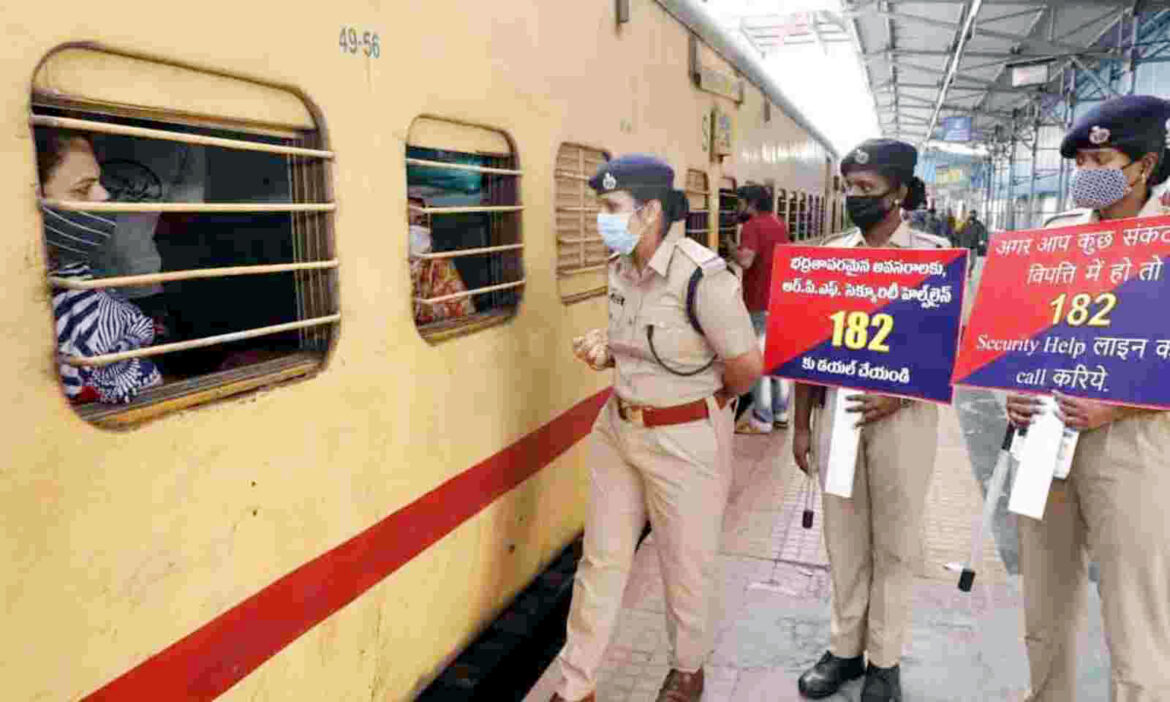 South Central Railway: Jail if you take them on the train.. South Central Railway warning..!