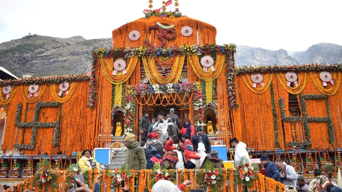 Doors of Badrinath Dham to be closed for devotees today as Chardham Yatra concludes