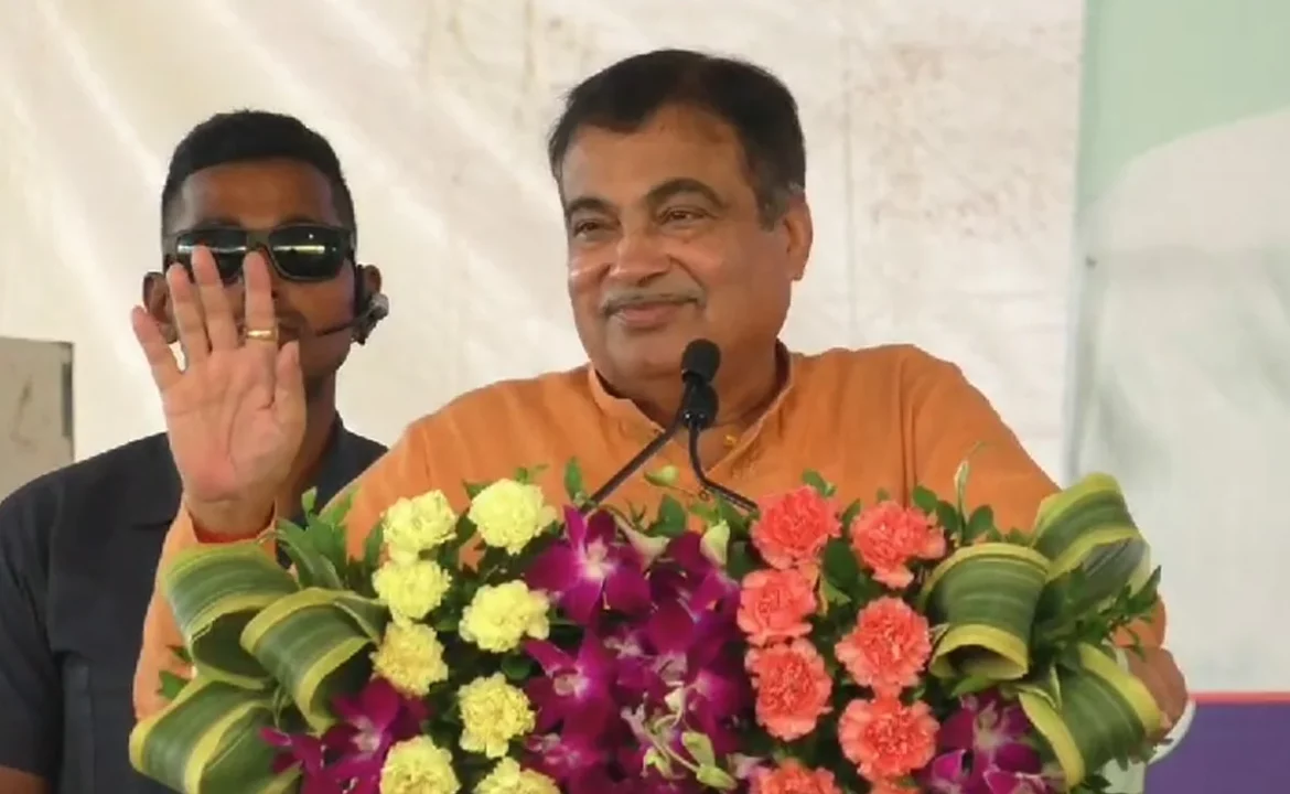 Around 80 lakh drivers will lose jobs Gadkari again says will not allow autonomous cars in India