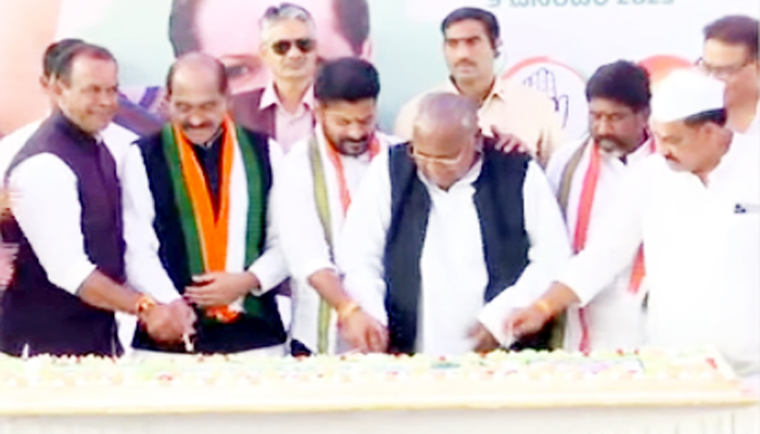 Sonia Gandhi Birthday: Sonia Gandhi Birthday.. PM Modi Special Wishes..!