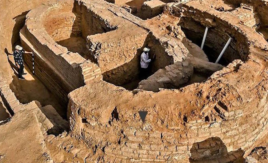 PM Modi: 2800 year old houses found in Prime Minister Modi's hometown..!