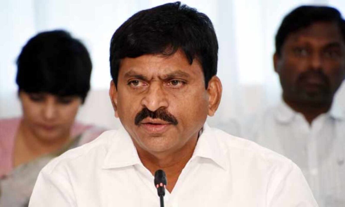 minister ponguleti srinivasa reddy greeted the people of telangana for the new year