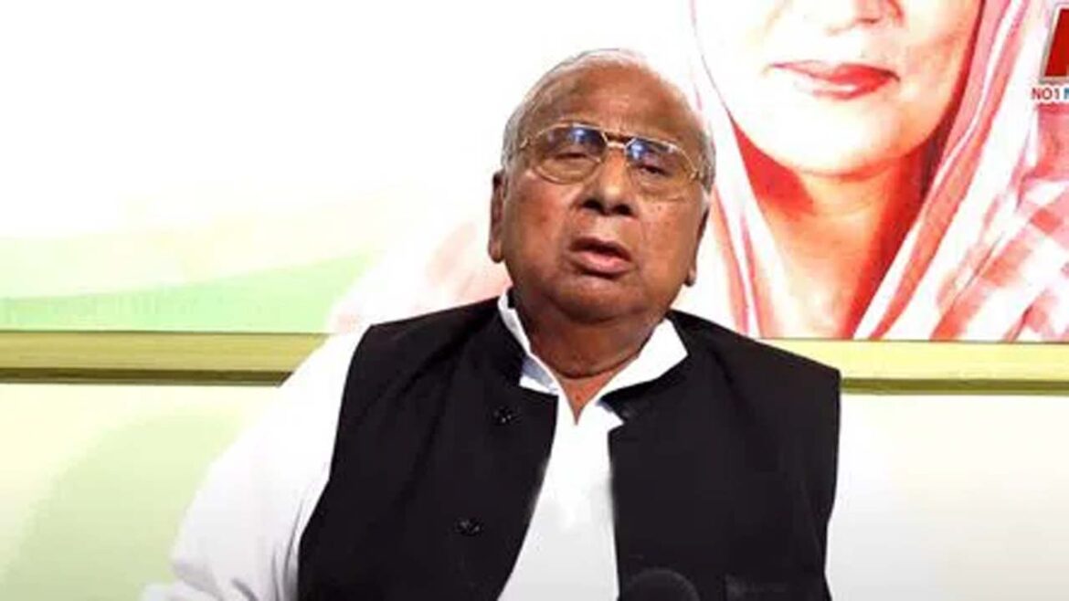 hanumantha rao kcr has not lost his pride