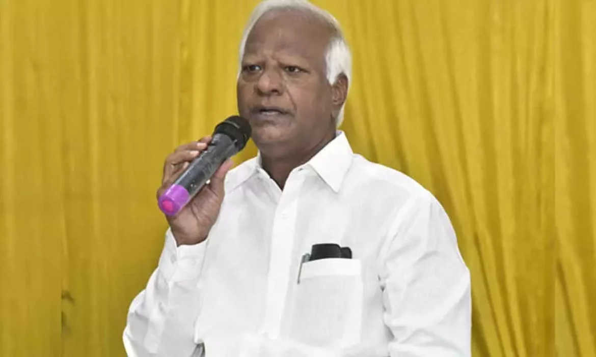 They saw us as labour.. Kadiam Srihari's sensational comments on KCR!