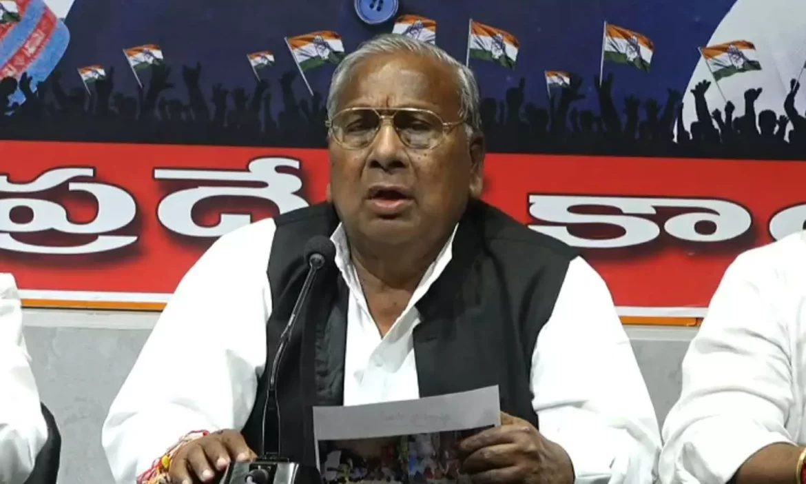 V Hanumantharao: My blood is Congress.. I will not revolt: VH