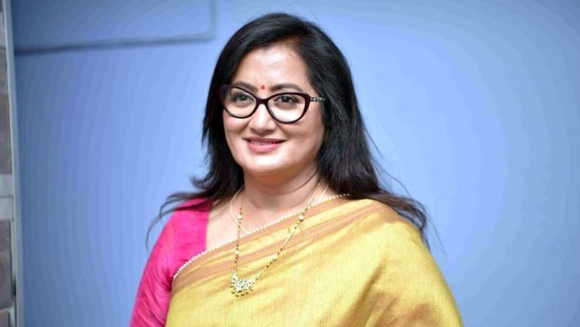 Sumalatha Ambareesh: Senior actress Sumalatha Ambareesh joined BJP..!