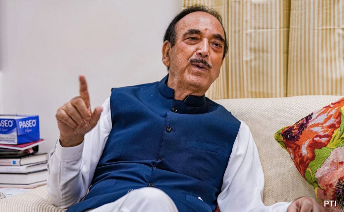 Ghulam Nabi Azad: Both of them are 'spoon feeding kids'... Ghulam Nabi Azad sensational comments..!