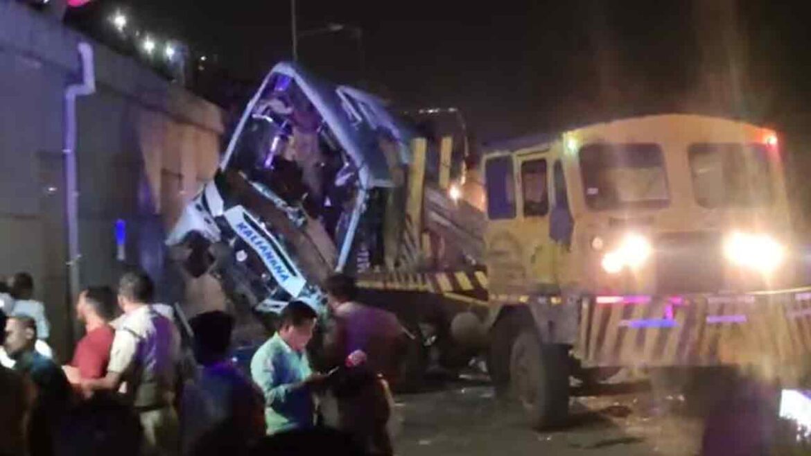 Odisha: Bus fell from the flyover.. Five died..!